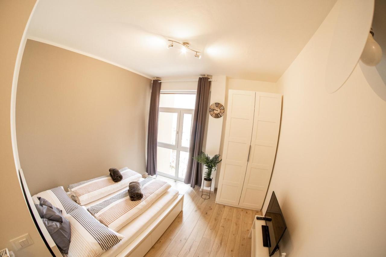 Flow Apartments Winkel Love Und Happiness Μεράνο Εξωτερικό φωτογραφία