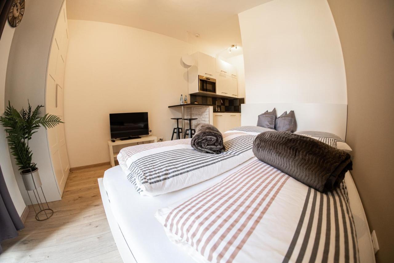 Flow Apartments Winkel Love Und Happiness Μεράνο Εξωτερικό φωτογραφία