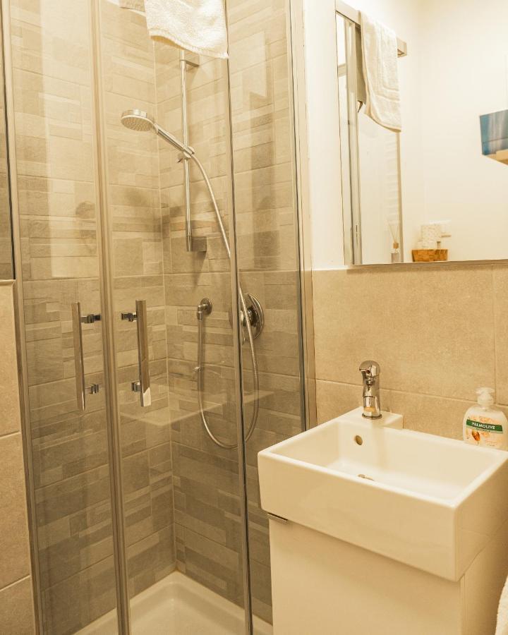 Flow Apartments Winkel Love Und Happiness Μεράνο Εξωτερικό φωτογραφία