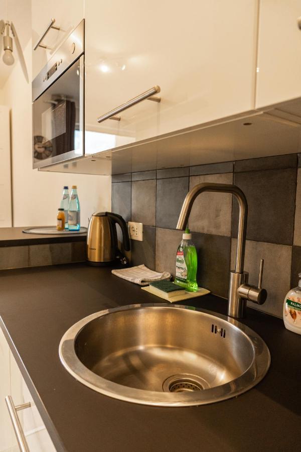 Flow Apartments Winkel Love Und Happiness Μεράνο Εξωτερικό φωτογραφία